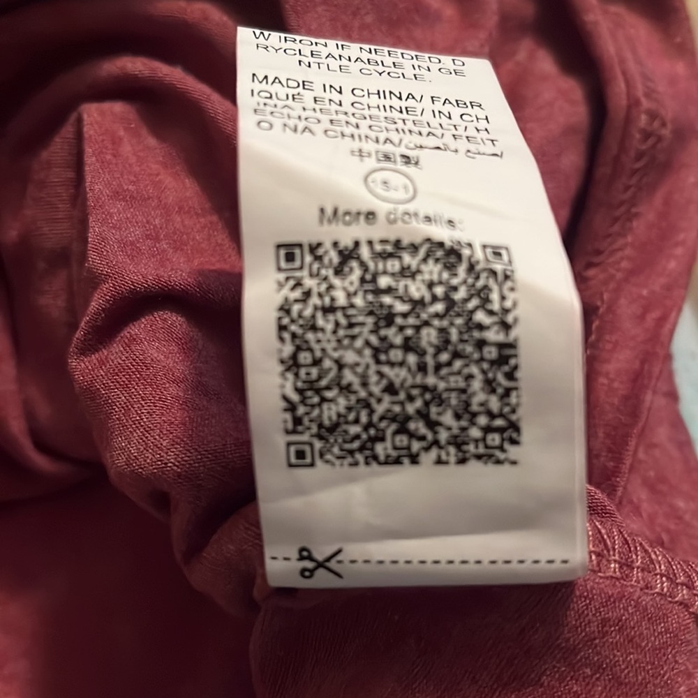 SHEIN Button Detailed Ruched Tank Top - Picture 8 of 8